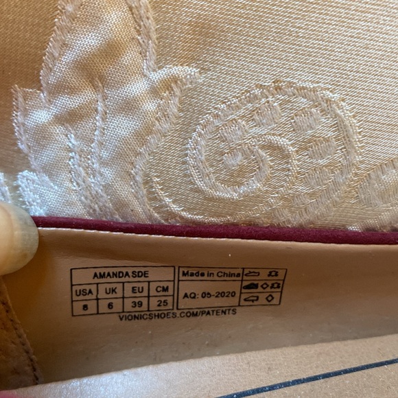 NWOT Vionic Wine suede pointy toe flats - Picture 6 of 6